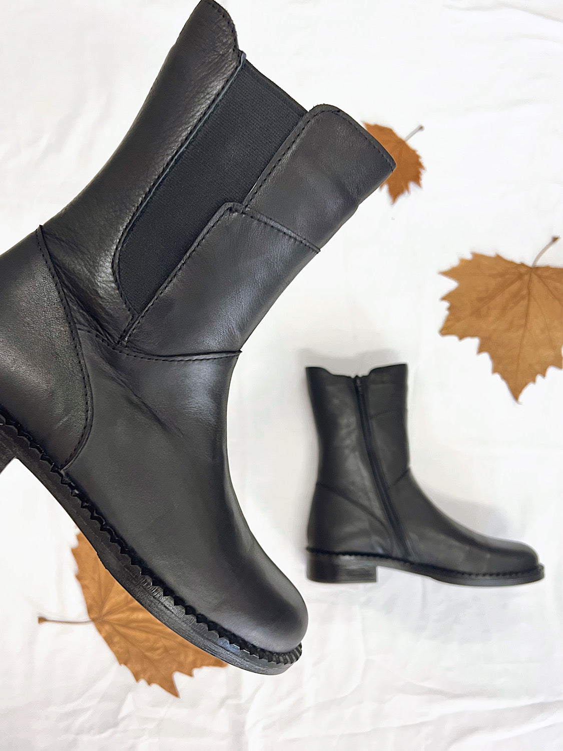 Pascalle Boots - Black